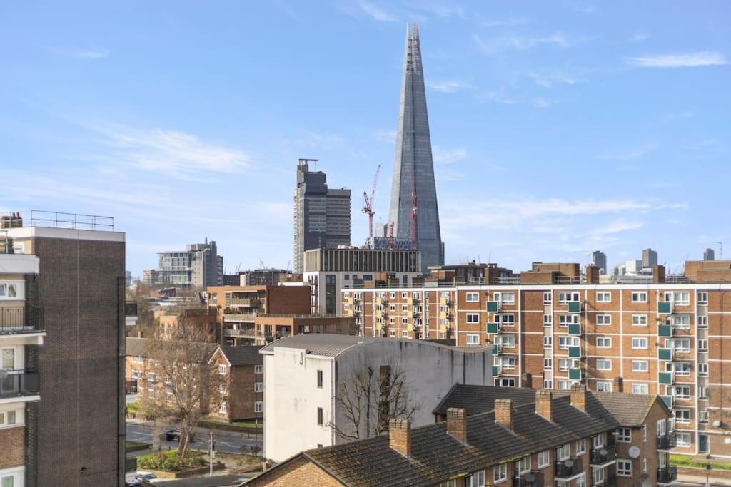 Shard View 2Br Next Tower Bridge Lägenhet London Exteriör bild